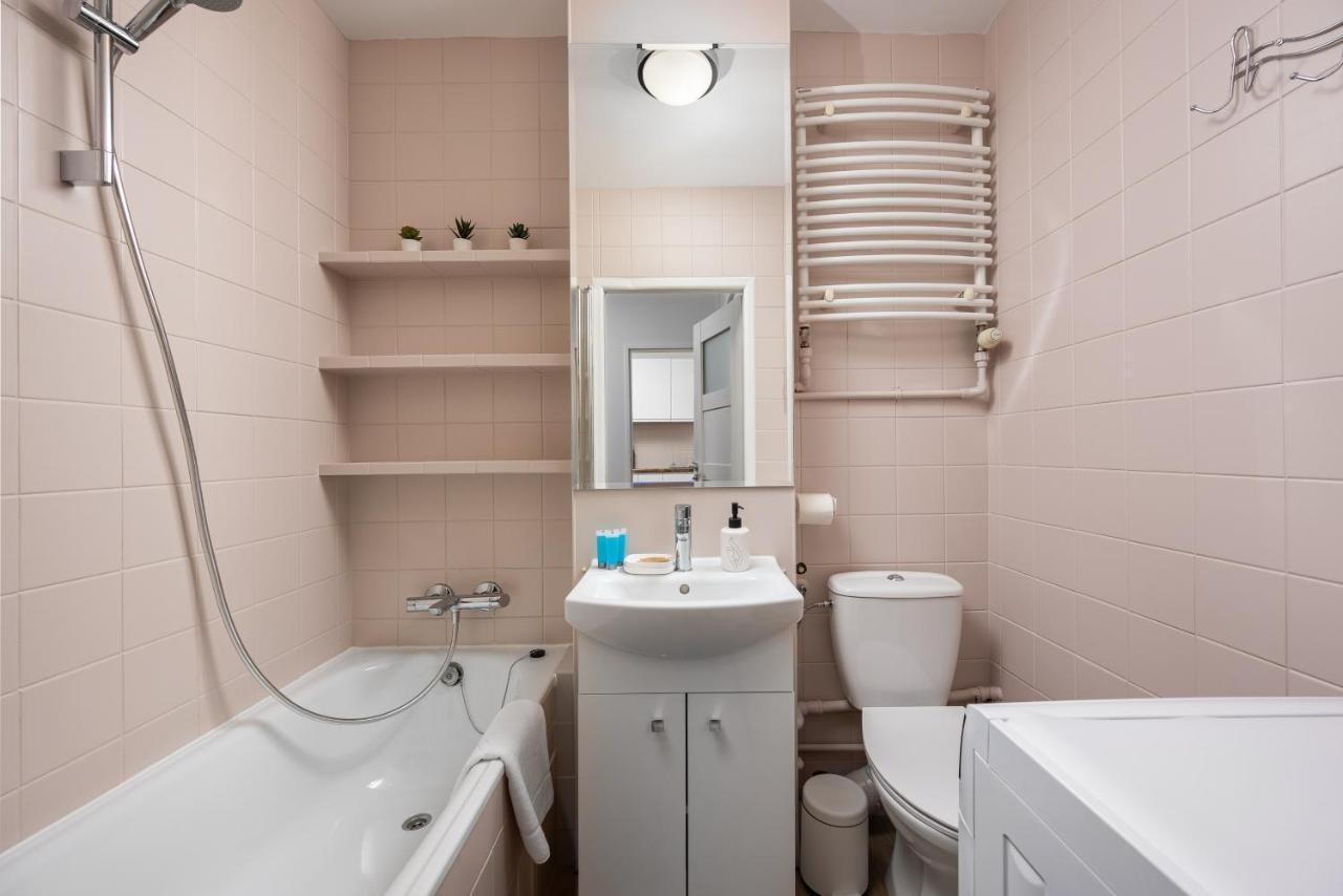 9Th Floor City View Apartment Varsovie Extérieur photo