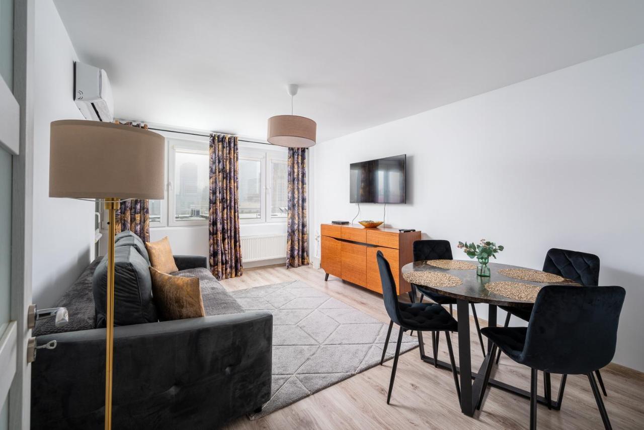 9Th Floor City View Apartment Varsovie Extérieur photo